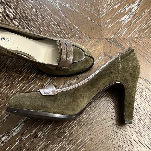 Via Spiga olive green suede penny loafer with green leather trim heel 9M - Picture 11 of 17